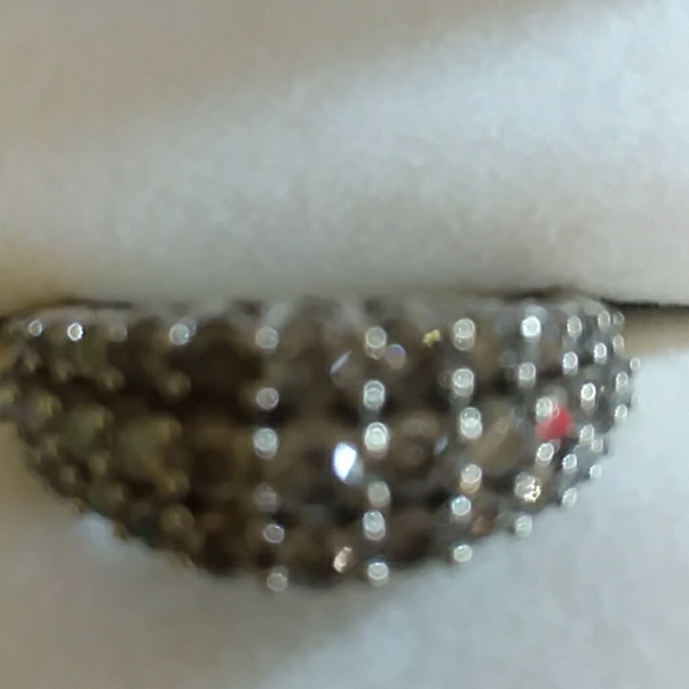 Diamond ring - Picture 2 of 5